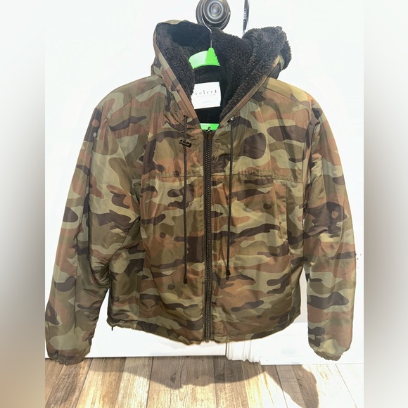 Velvet Reversible Sherpa Jacket Size Small EUC - Picture 3 of 15